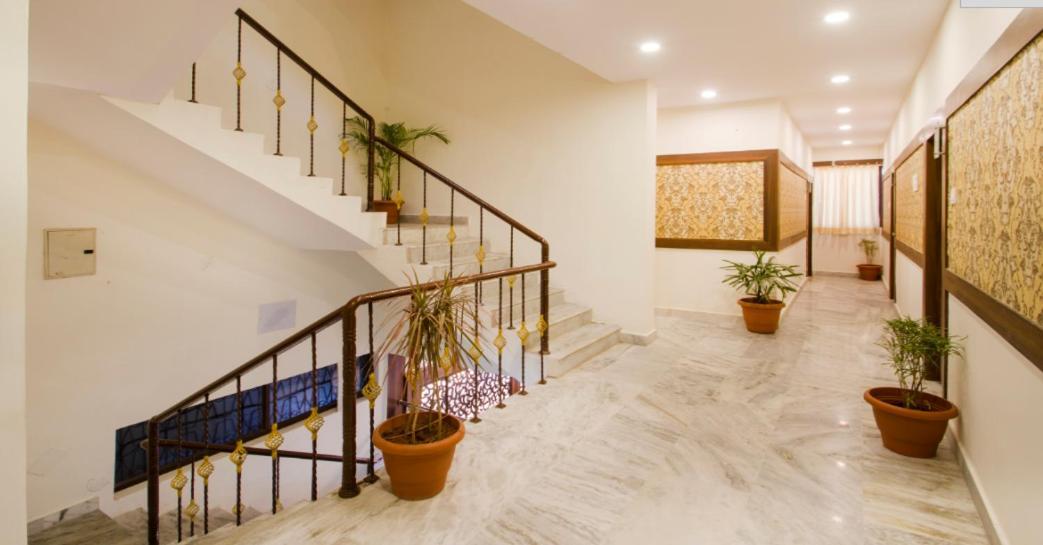 سيكَندراباد Hotel Grand Ashirwad By Wb Inn المظهر الخارجي الصورة
